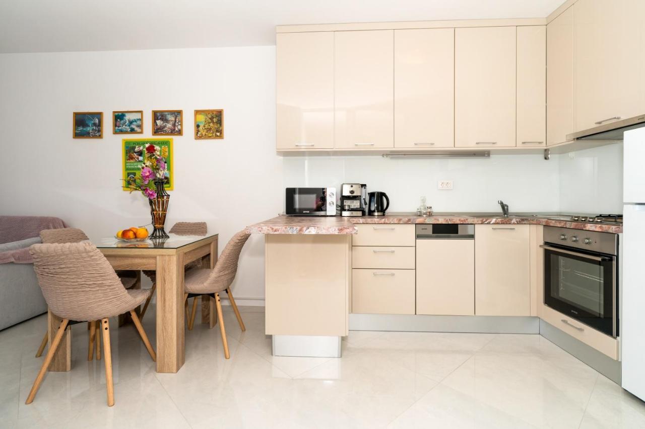 Modern Apartments Sirobuja Split Ngoại thất bức ảnh