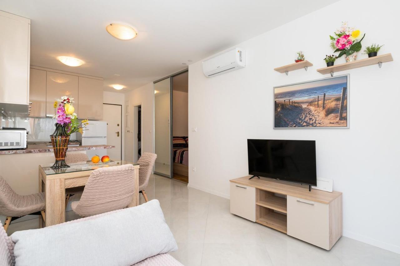 Modern Apartments Sirobuja Split Ngoại thất bức ảnh