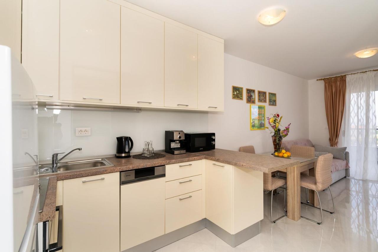 Modern Apartments Sirobuja Split Ngoại thất bức ảnh